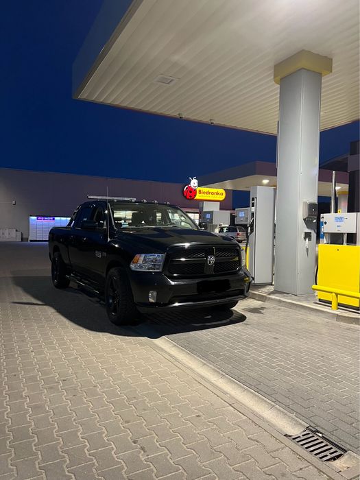Dodge RAM 1500 5.7 hemi