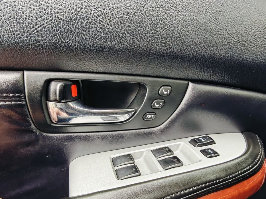 Продам Lexus RX300