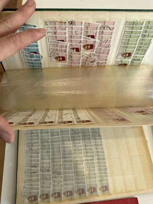 Selos e cartas para colecao