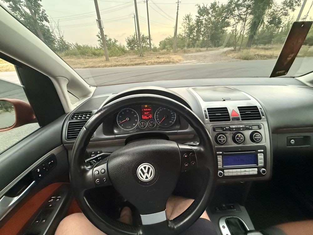 Vw touran 2008 avtomat офіціал!