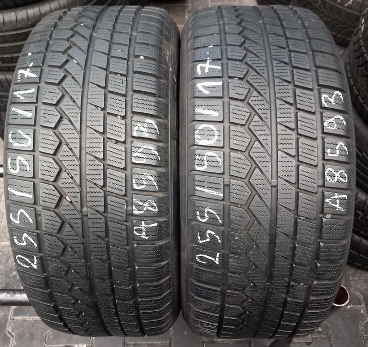 255/50/17 Toyo Open Country W/T 101V