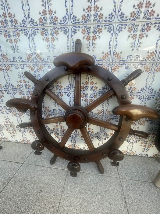 Leme de madeira cabide