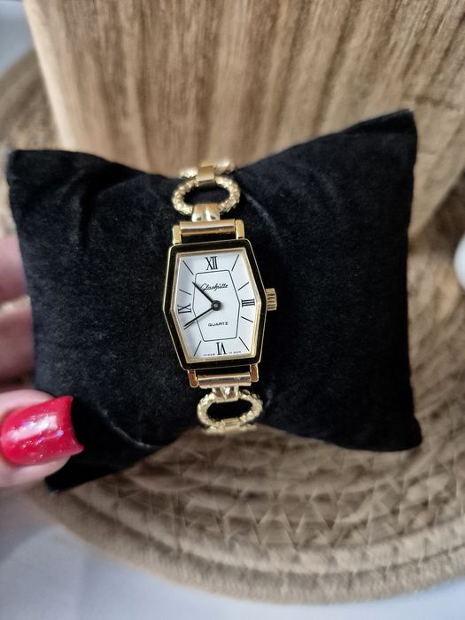 Piekny stary zegarek kwarcowy Glashütte