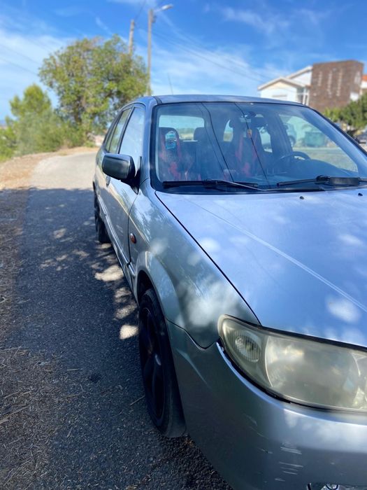 Mazda 323F  1.3 Active