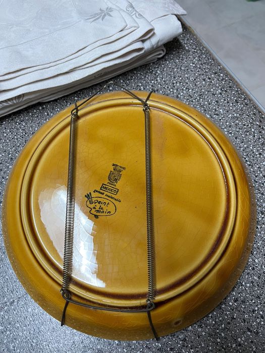 Prato decorativo em loiça