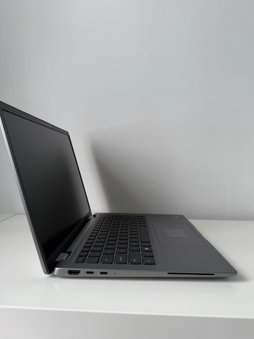 Dell Latitude 7440 Intel Core i7 vPro 16GB RAM SSD 512GB  Stan idealny