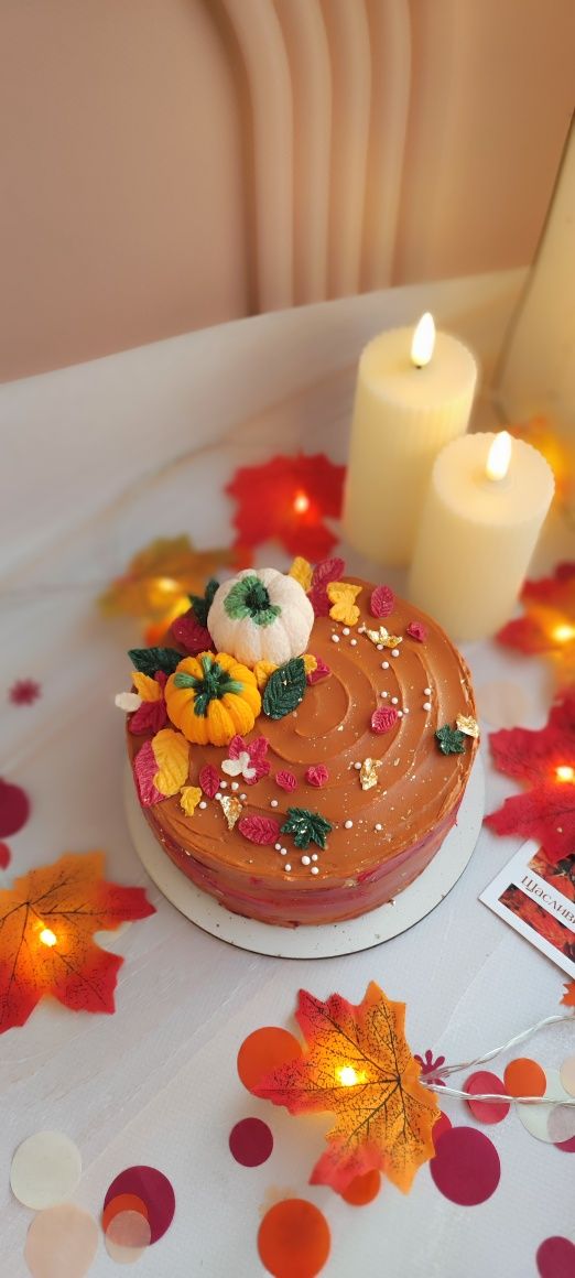 Торты, капкейки эклеры Херсон