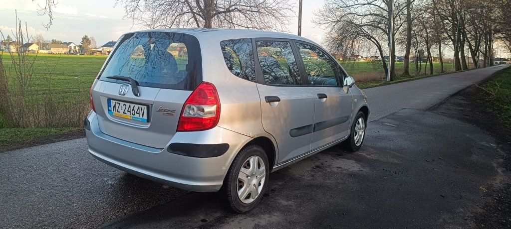 Honda Jazz z niezawodnym silnikiem 1.4