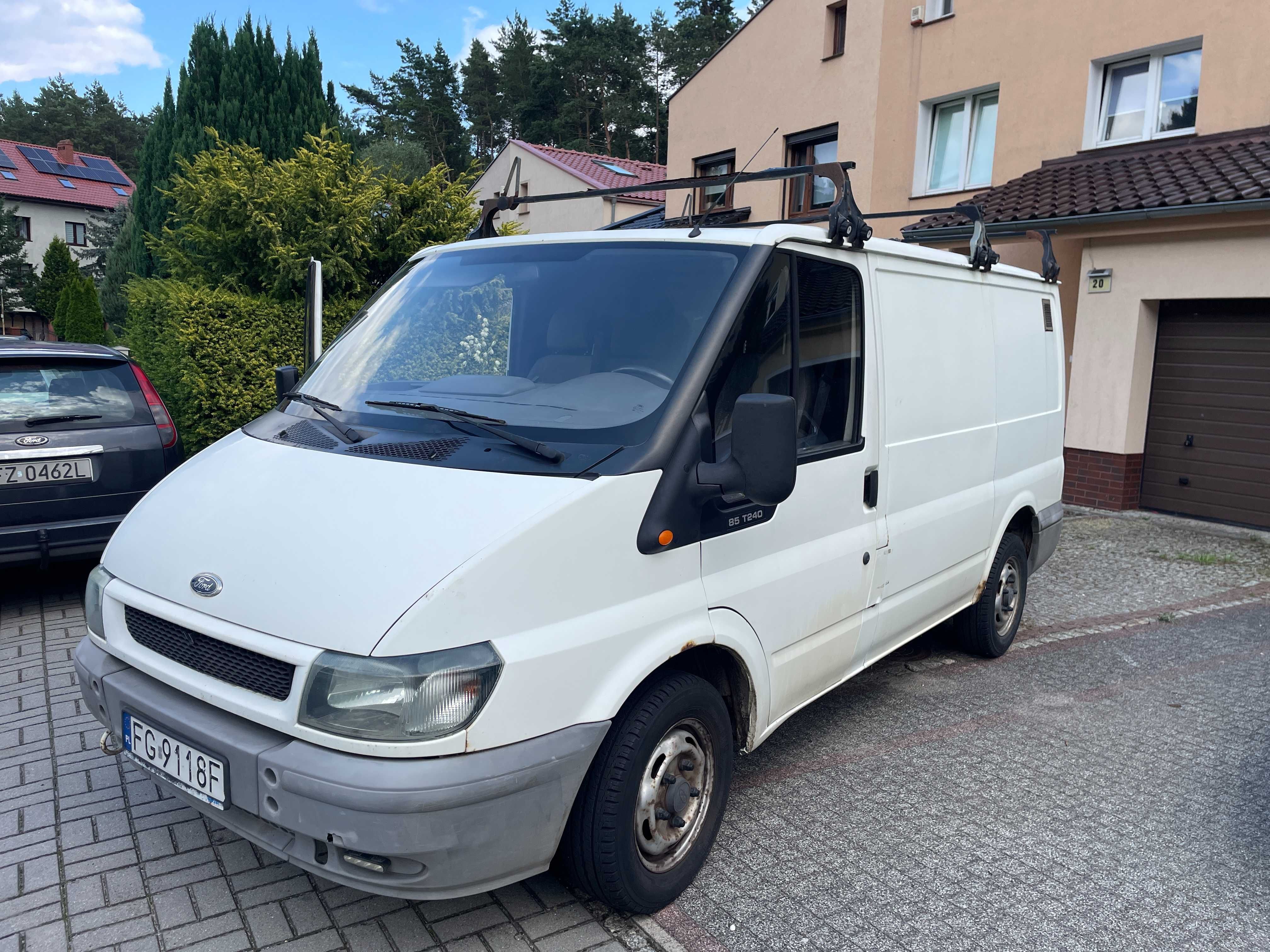 Ford transit 2005 Niski brzebieg