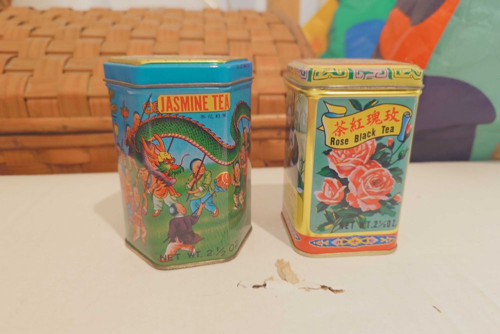 Caixas / Latas pequenas de chá para colecionadores