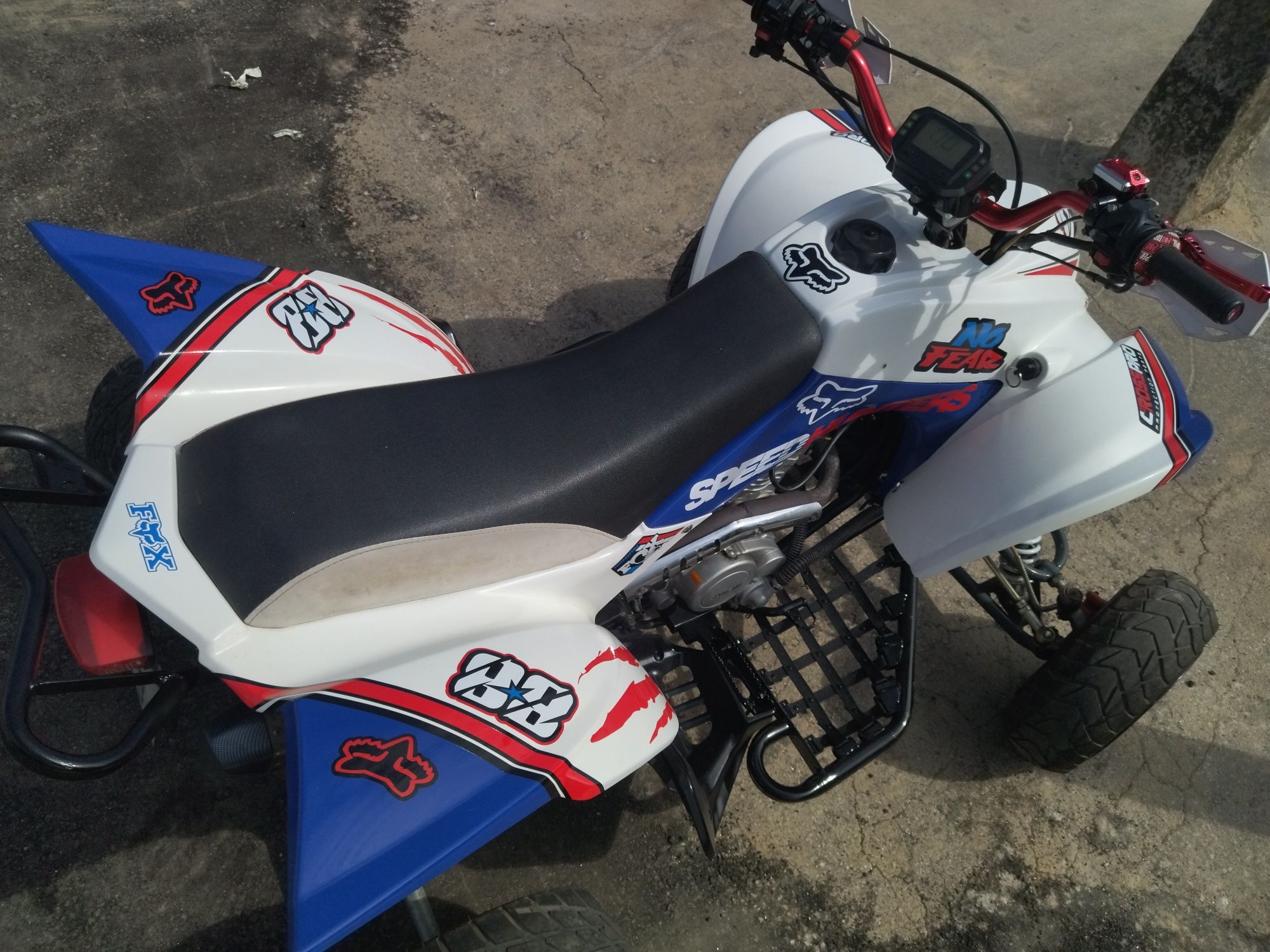 Vendo moto4  250cc