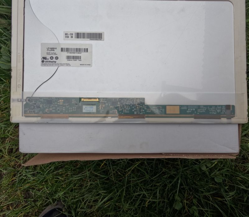 Продам матрицьу LG Display LP156WH2