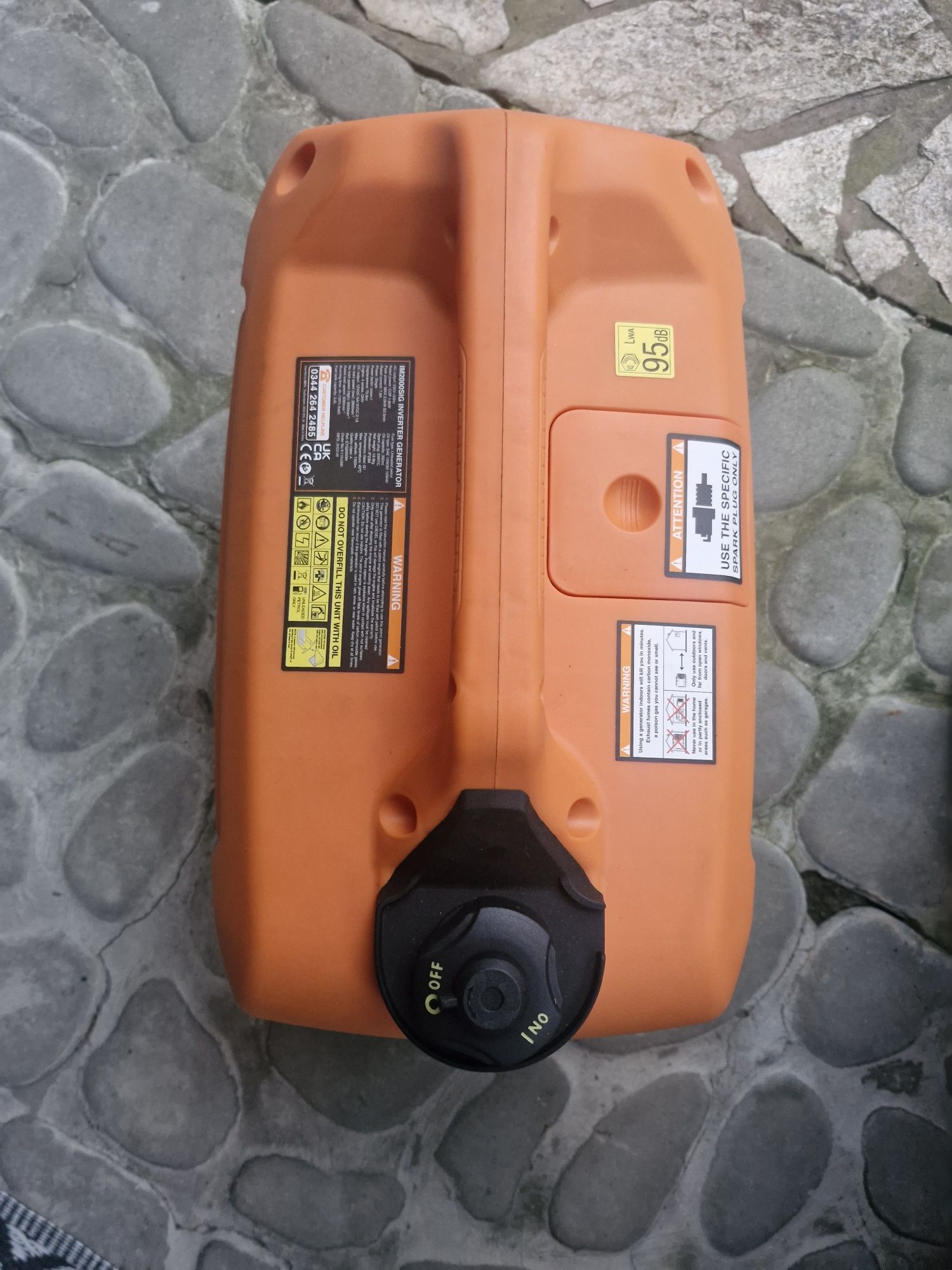 Agregat prądotwórczy spalinowy 2000 W