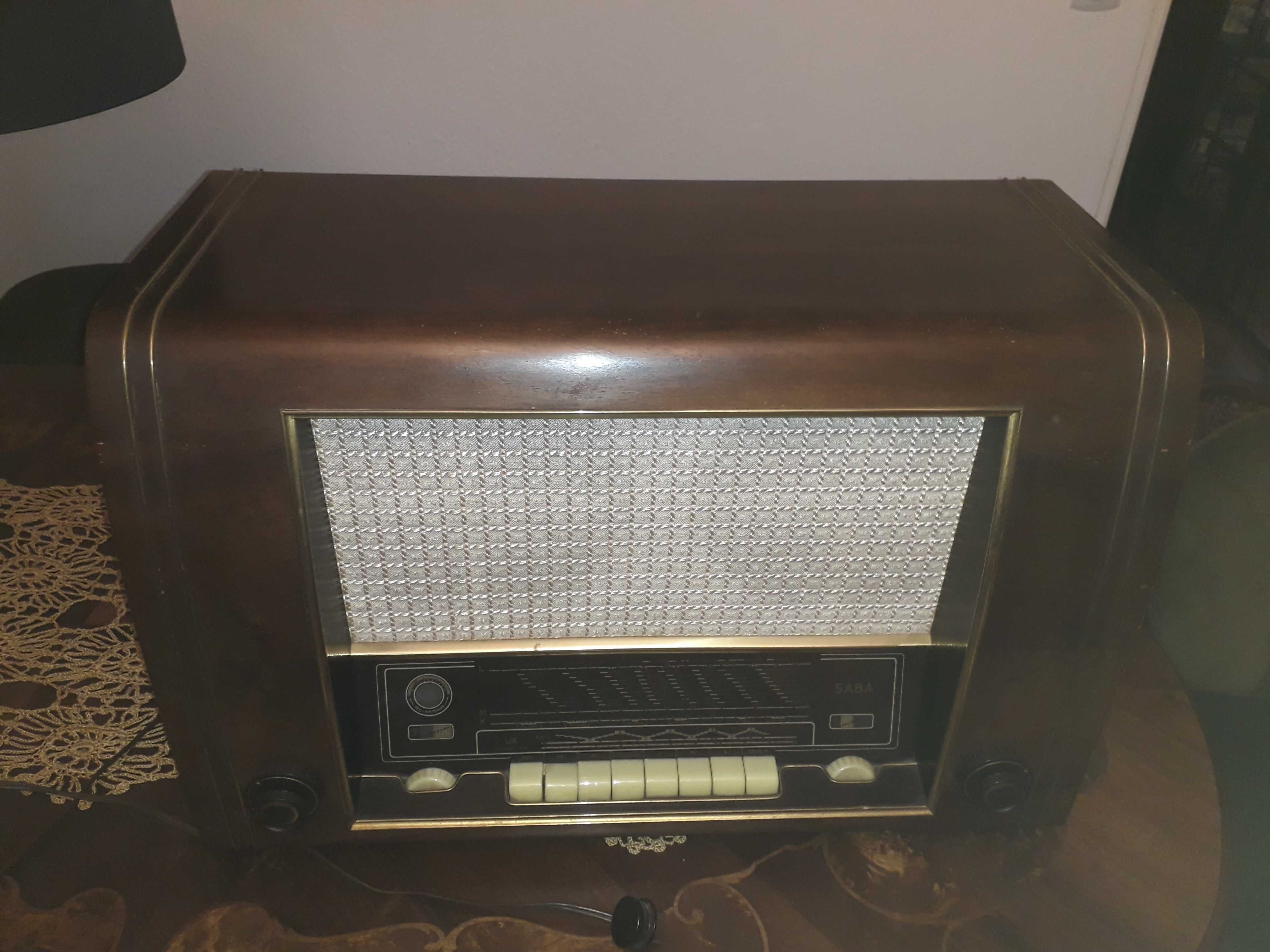 Stare radio lampowe Saba Freiburg W3 rok 1953-54