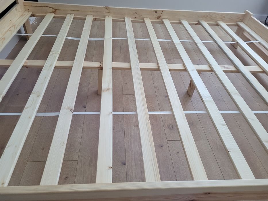 ŁÓŻKO DREWNIANE sosnowe 160x200 + stelaż drewniany