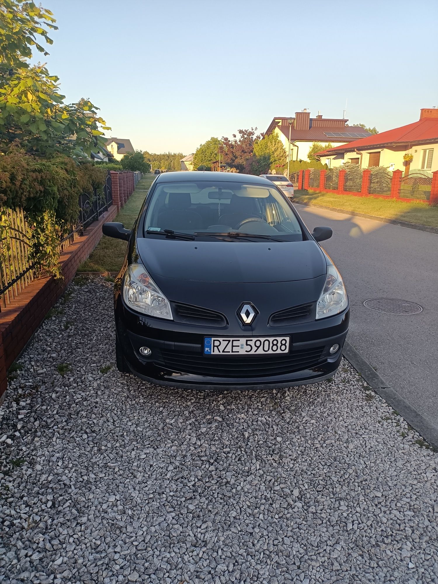 Renault Clio III 1.2 2006 r. Nowe sprzęgło.