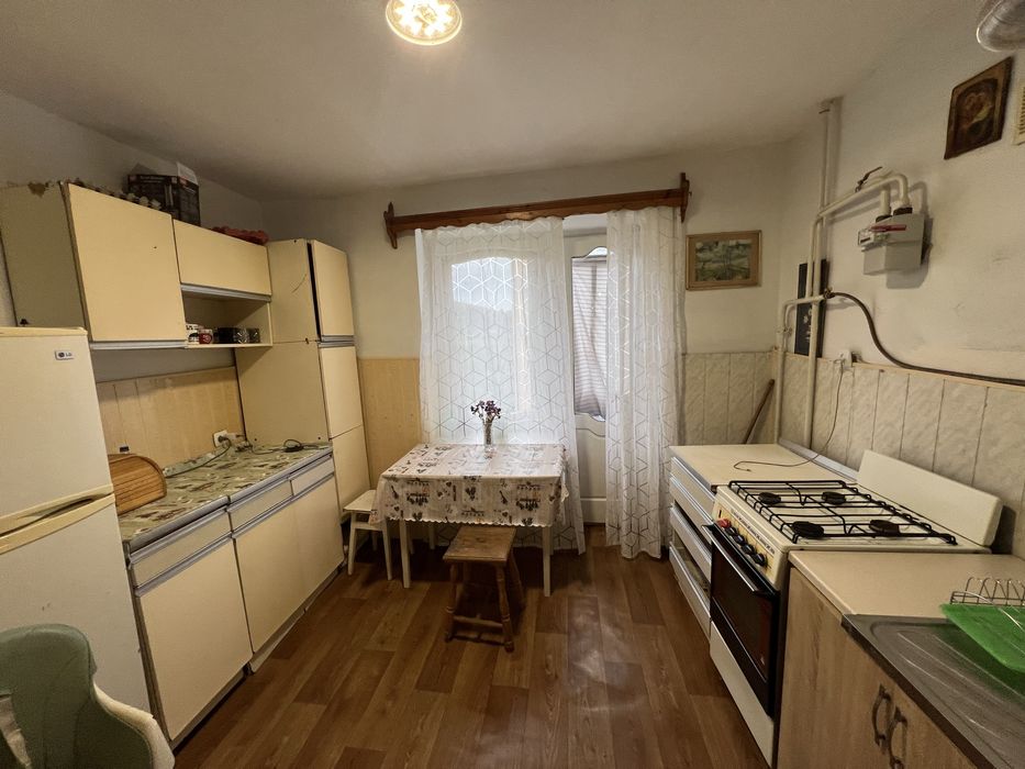 Продам ДВУШКУ 59 квадратів с. Чинадійово