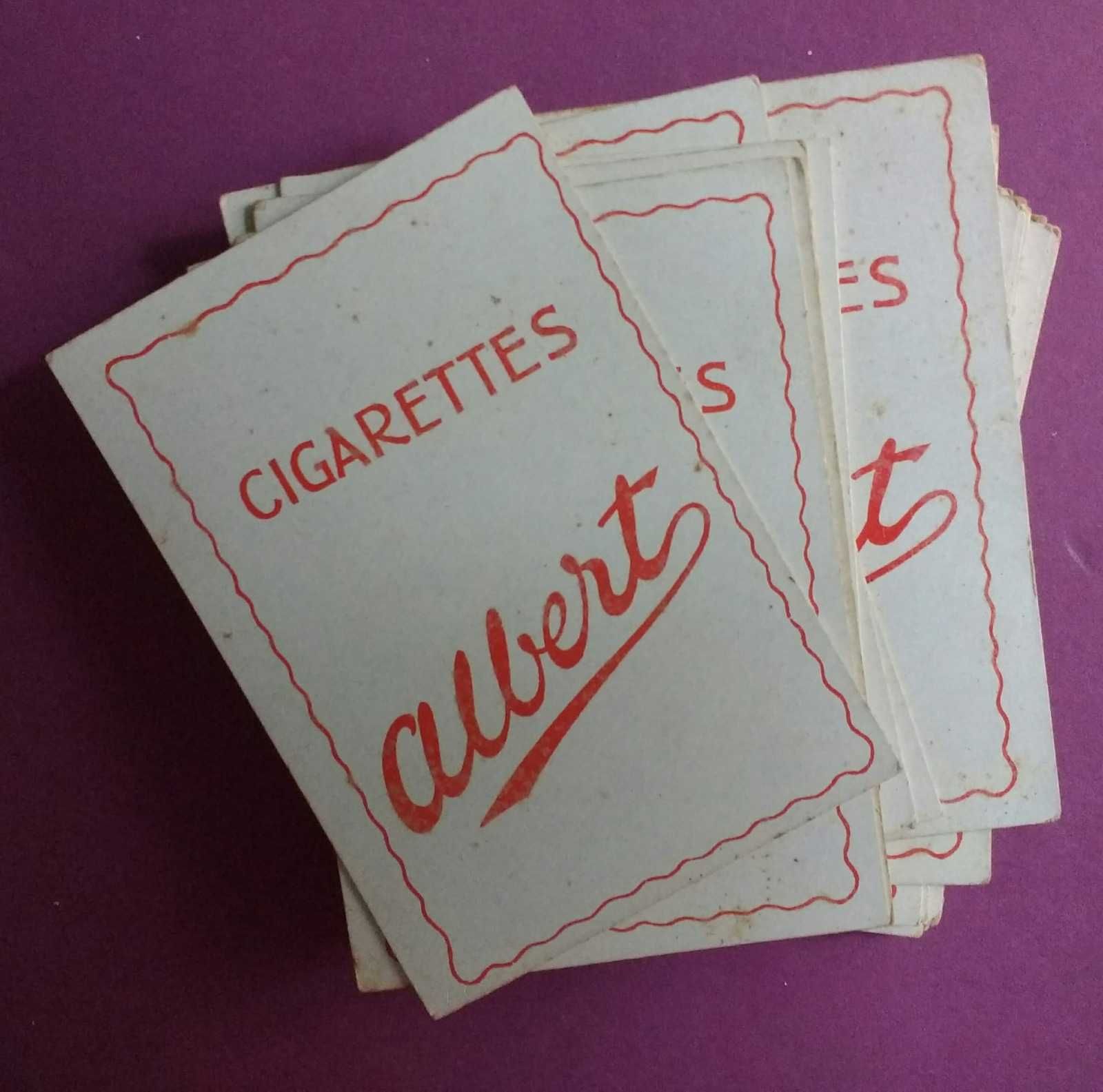 cartas antigas Cigarettes Albert alusivas a países, bandeiras e trajes