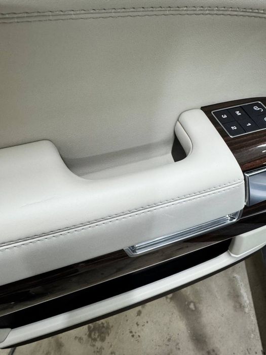 Продам lend Rover Vogue 2015год офицеал