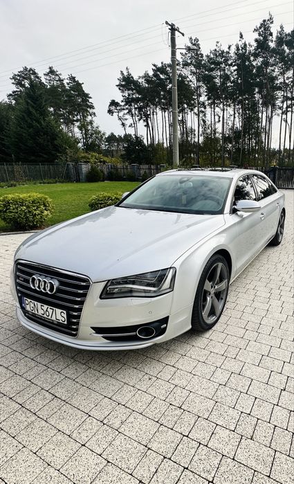 Audi A8 Long 4.2 V 8