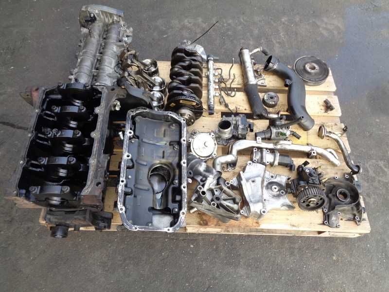 Silnik wał blok głowica tłok Vectra Astra 1.9 cdti Z19DTH 150km części