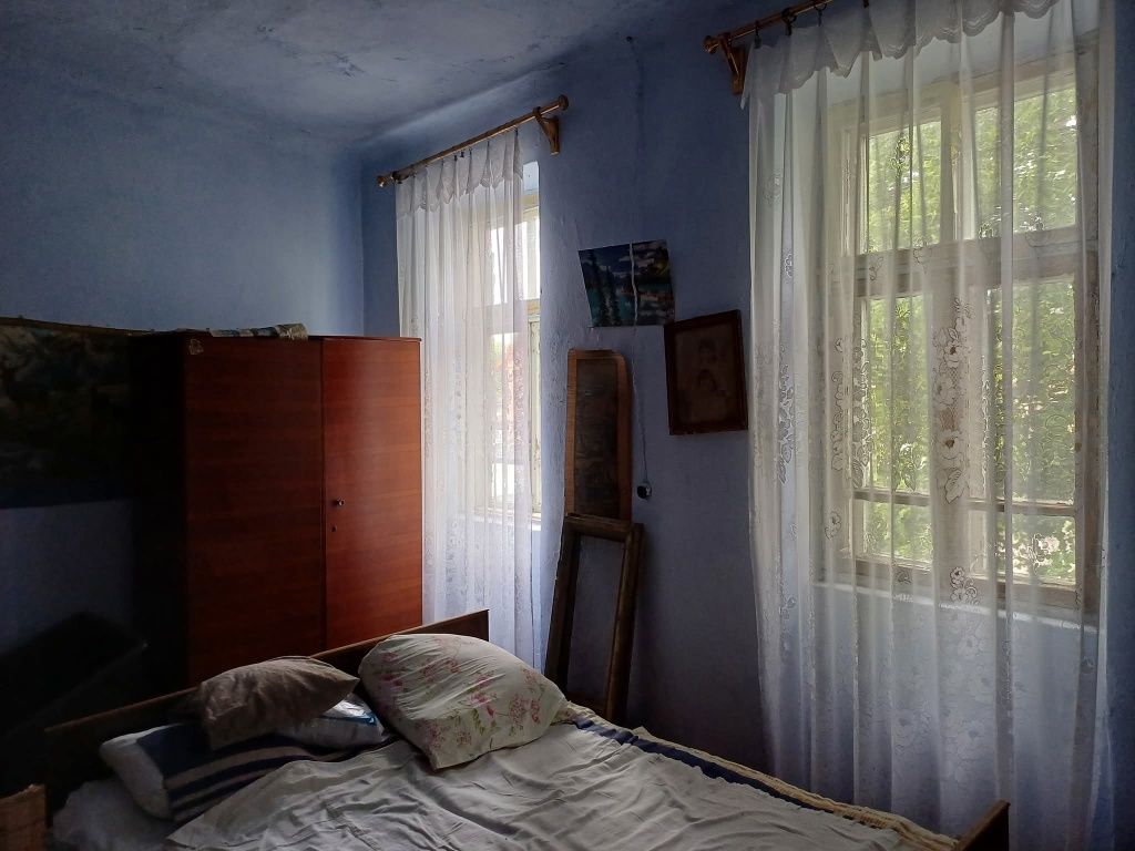 М. Новоселиця. Продається будинок.
