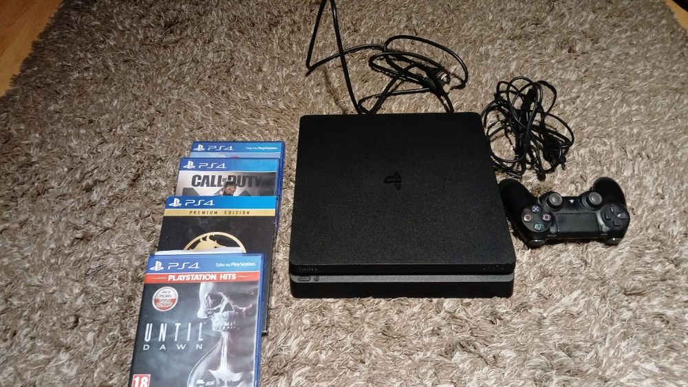 Ps4 PlayStation 4 zestaw z grami