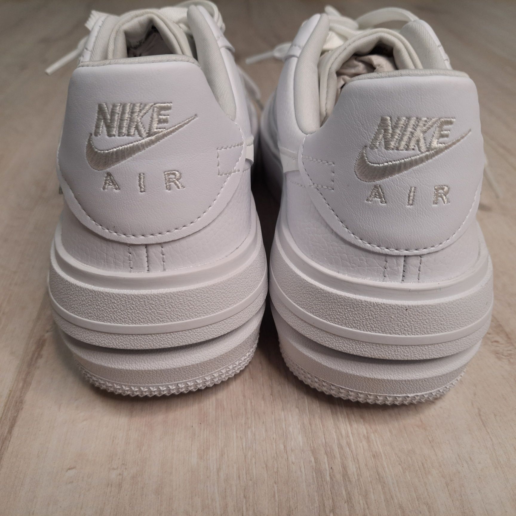 Жіночі Кросівки Nike Air Force 1 Plt.Af.Orm Triple White Women DJ9946-