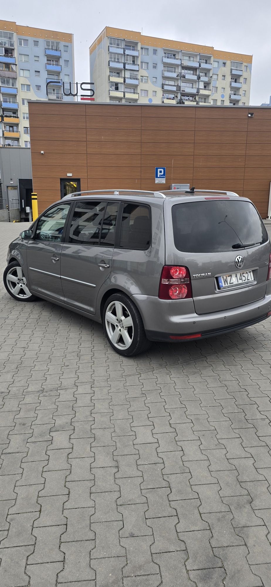 Vw Touran 7 osobowy 1.9 tdi lift klima alu 18 cali Technicznie super
