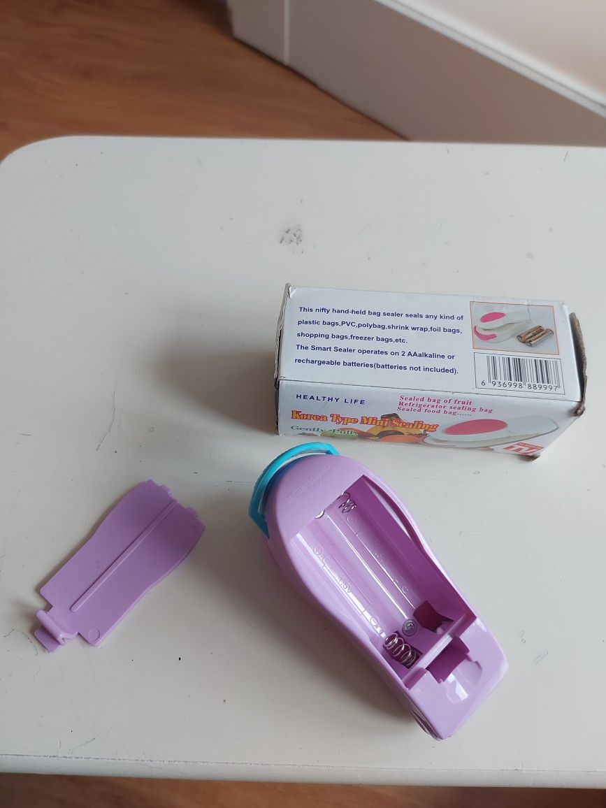 Mini zgrzewarka do folii torebek opakowań woreczków