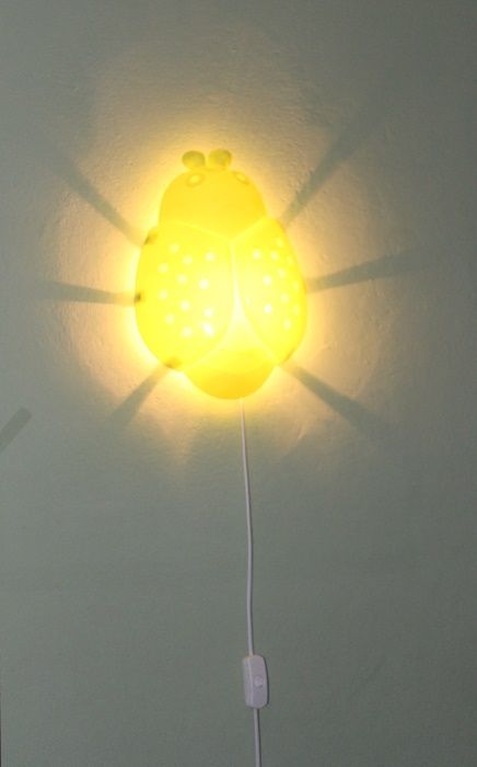 Lampka ścienna biedronka