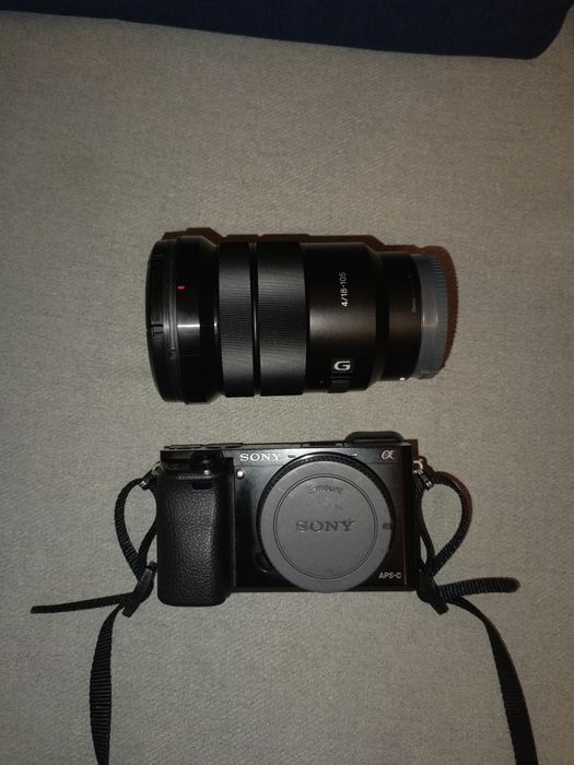 Sony a6000 z 2 obiektywami