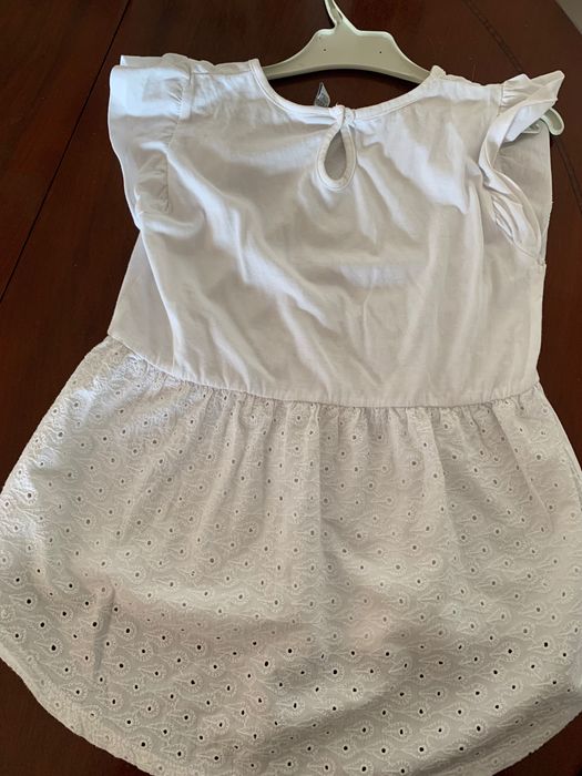 T shirt branca corte inglês com folho manga