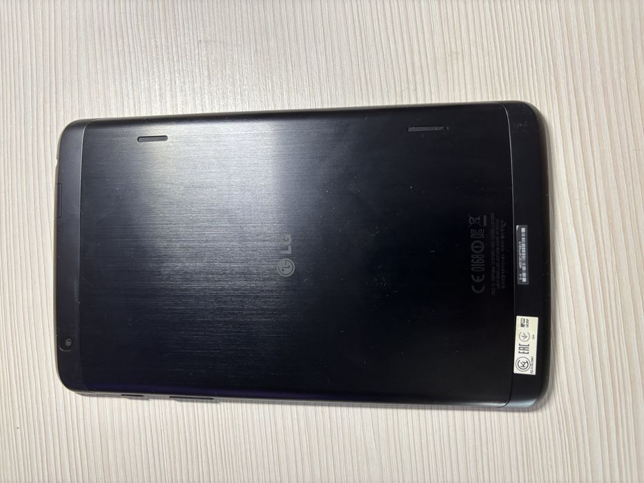 Планшет LG G Pad 8.3 16 GB