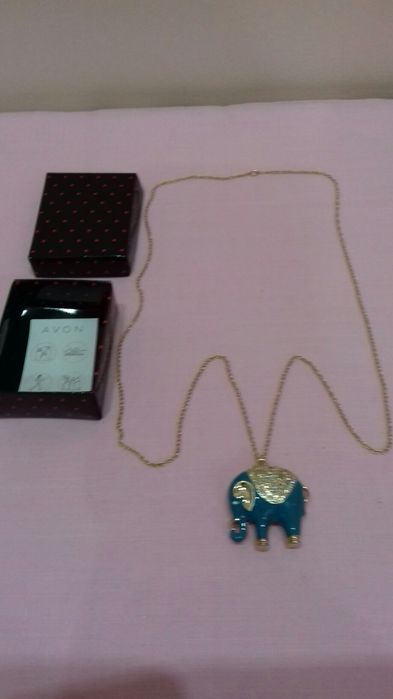 Wisiorek słonik z AVON