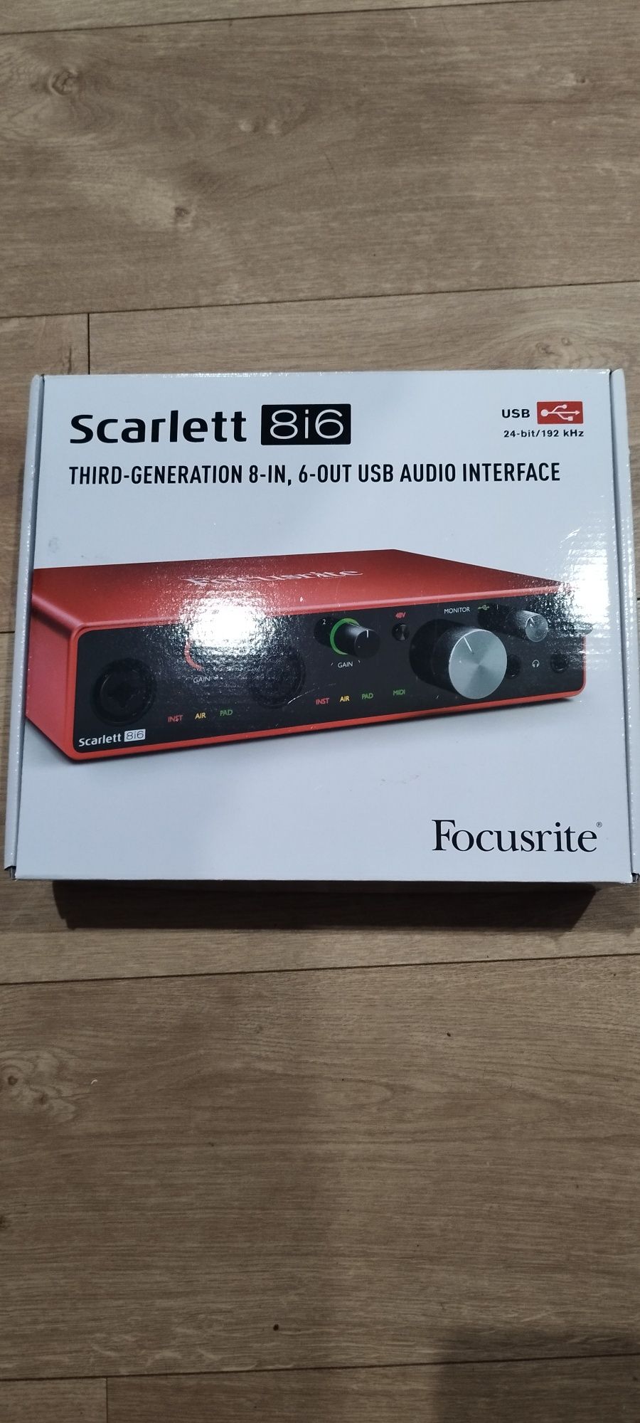 Interface Focusrite Scarlett 8i6
