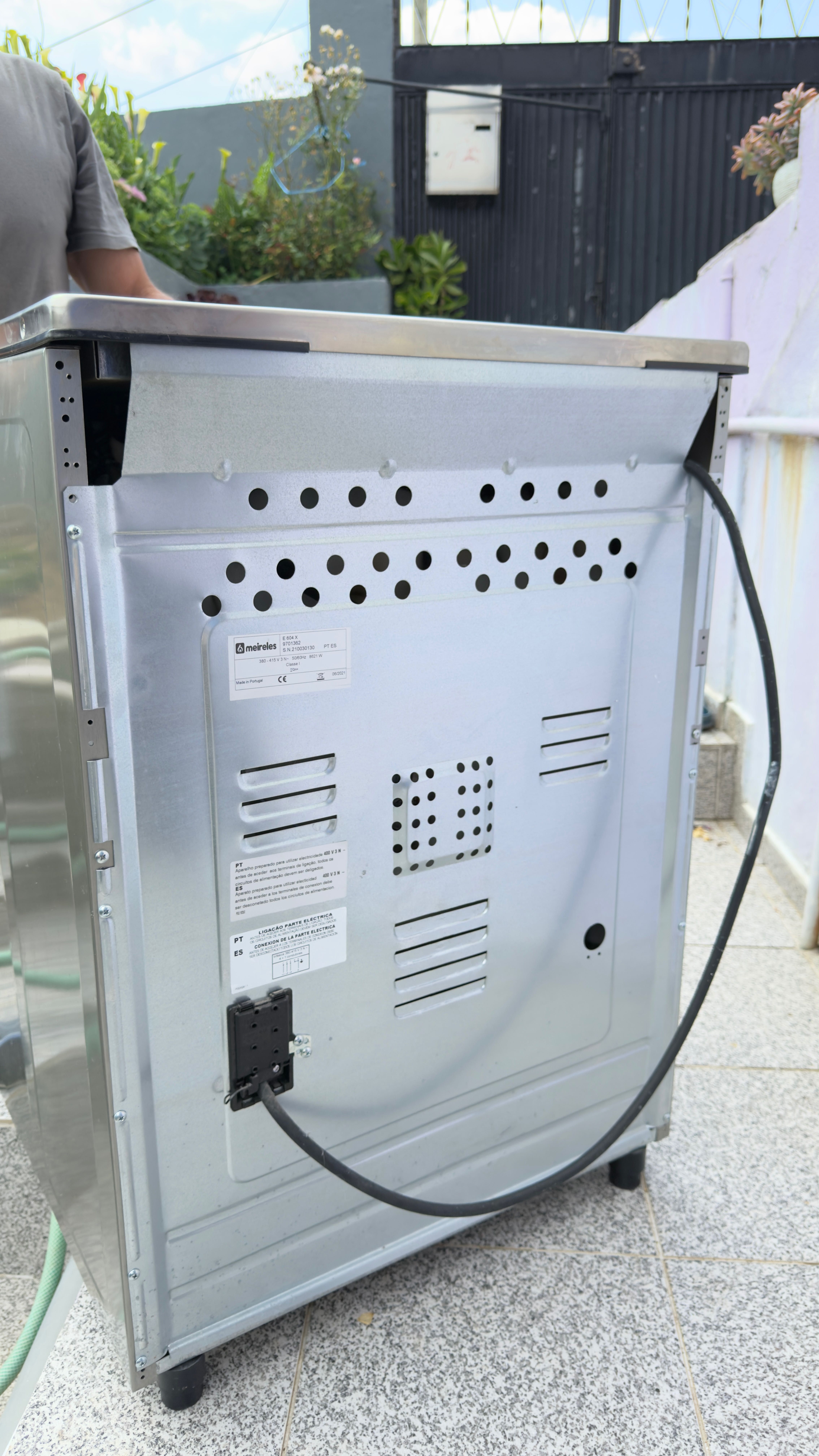 Fogão Elétrico Meireles E604X em Inox – Placa Vitrocerâmica