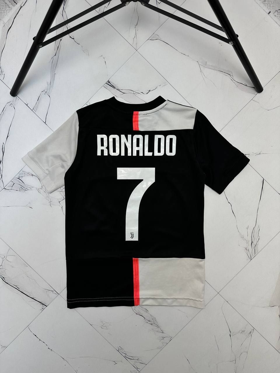 Футбольна футболка Adidas Juventus Ronaldo