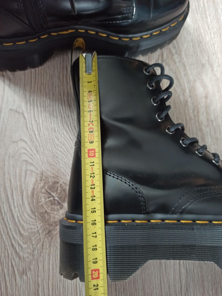 Glany Dr. Martens 38 skóra naturalna