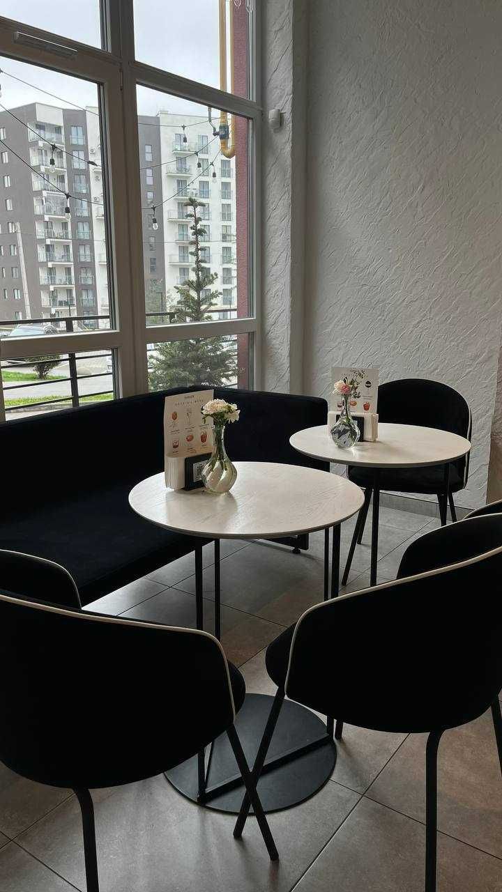 Оренда комерції в житловому районі (паркінг,тераса,Малоголосківська).