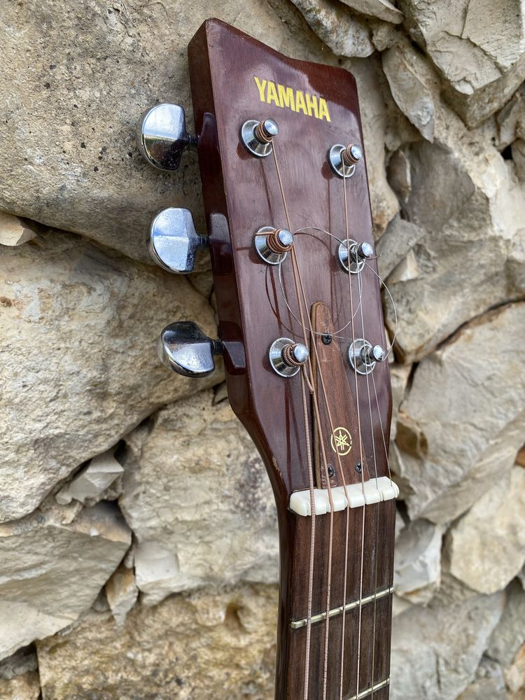 YAMAHA Grand Concert Guitar FG-331