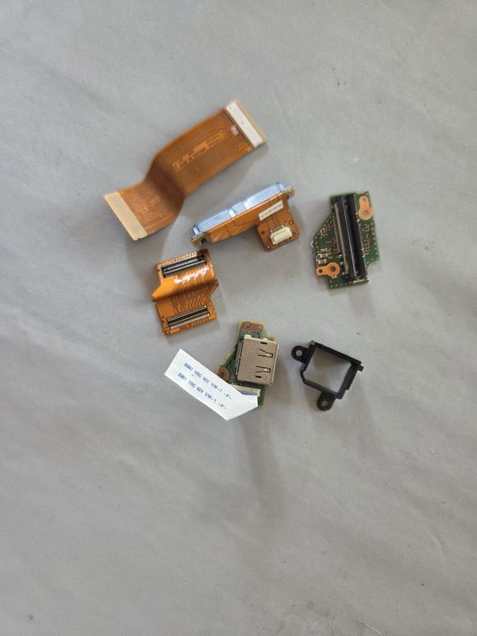 moduły taśmy do laptopa Fujitsu SIEMENS LIVEBOOK P772 (ze zdjecia)