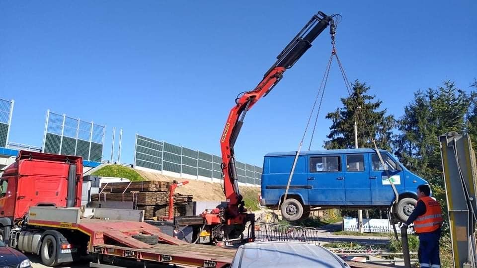 Transport HDS usługi transportowe Bloczki Kontenery i Inne Materiały