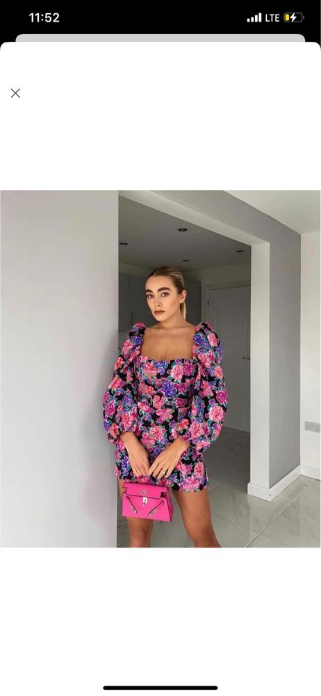 ZARA сукня в квітковий принт