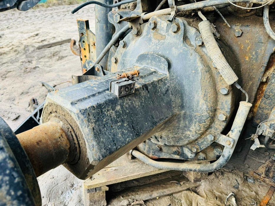 Zwolnica New Holland TG285, 255, 235, Case Magnum