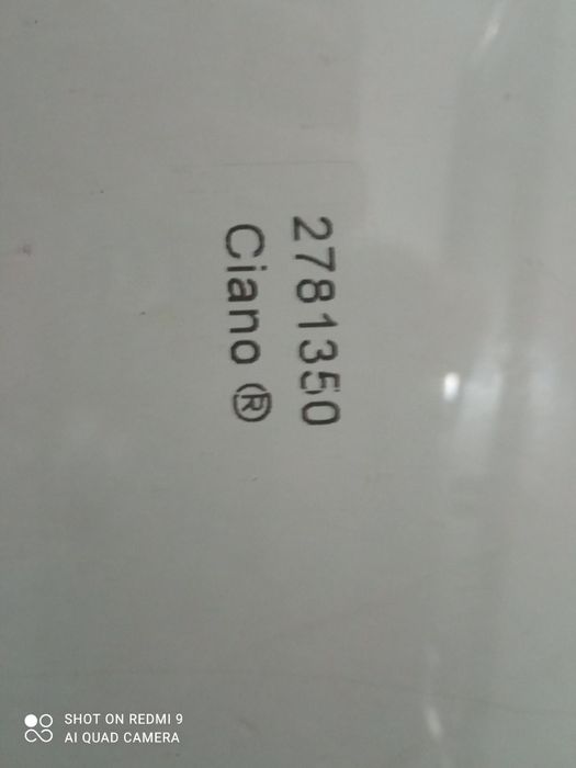 Aquário ciano para peixes ou tartarugas