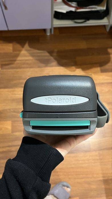 Фотоапарат Polaroid 600