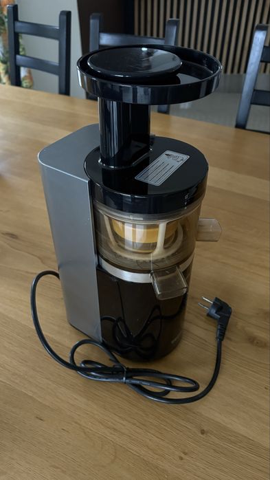 Wyciskarka wolnoobrotowa, sokownik Zelmer