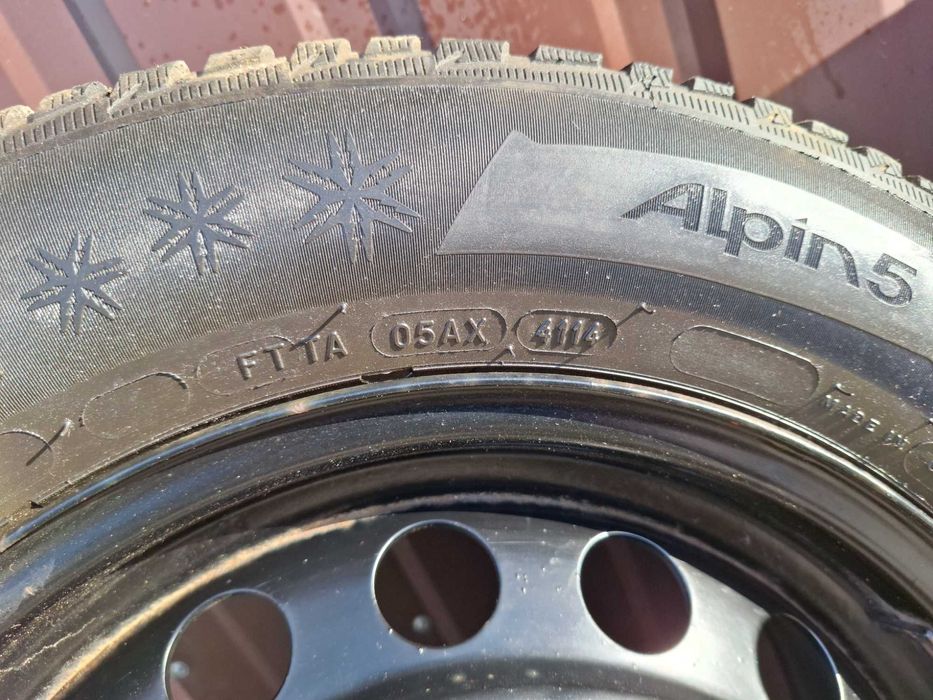 Felgi 15 i opony zimowe Michelin Alpin 5 koła komplet