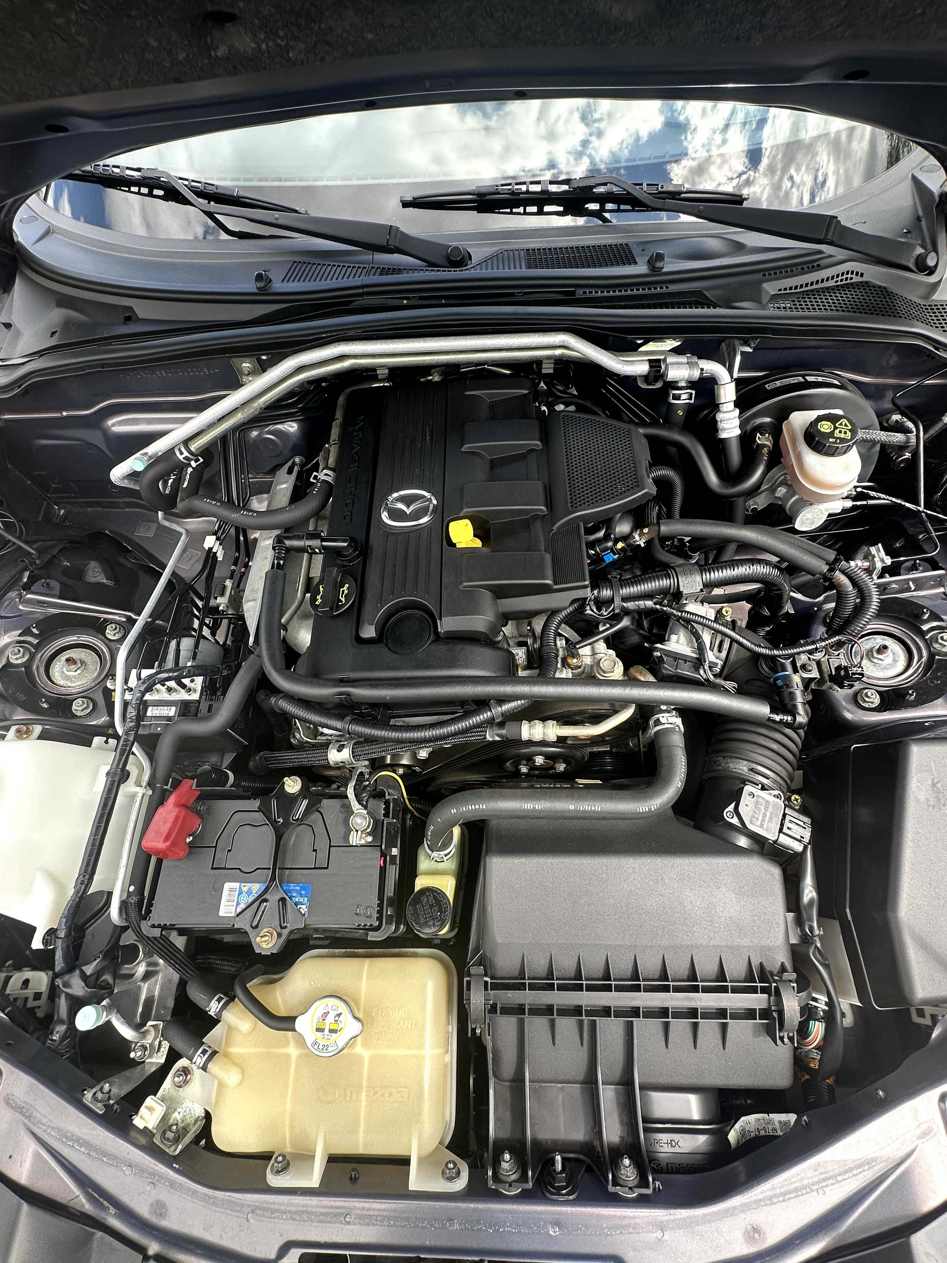 Mazda MX-5 NC MZR 1.8 Exclusive